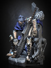 Broken Fighter King on throne D&D 5e Unpainted Miniature| 28mm,32mm,54mm,75mm,100mm Scales | Pathfinder Figure | RPG | Figurine unpainted | - Only-Games