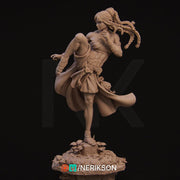 Female Human Monk PC / NPC Unpainted Miniature | 28mm, 32mm,54mm,75mm, 100mm Scales | Dungeons and Dragons Pathfinder | NERIKSON - Only-Games