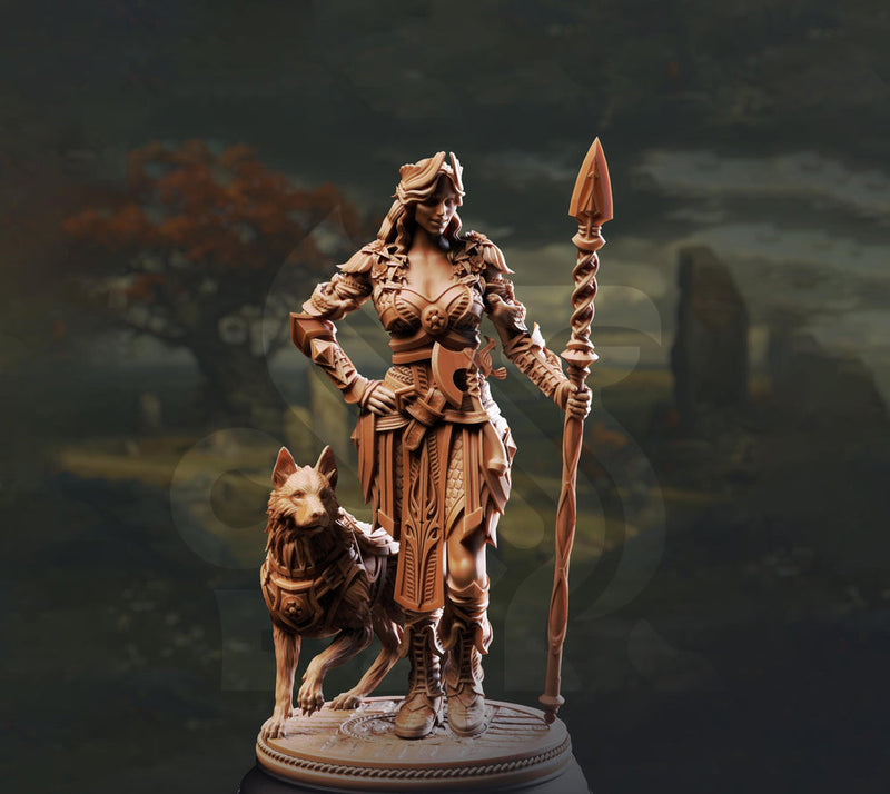 Female Fighter, Ranger, Spear and Hound | D&D 5e Mini | 5 Sizes /Scales - Only-Games