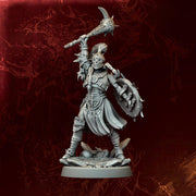 Female Fighter, Ranger, Paladin, Sword D&D 5e Mini | 5 Sizes /Scales - Only-Games