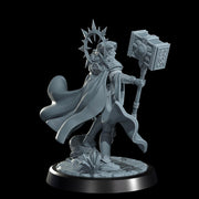 Female Cleric Light Domain, Paladin Miniature | 5 Sizes /Scales | Dungeons and Dragons Pathfinder - Only-Games