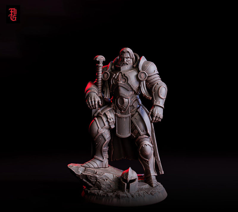 Human Paladin Fighter Greatsword Knight | Unpainted Resin Miniature | D&D 5e Hero | 5 Scales - Only-Games