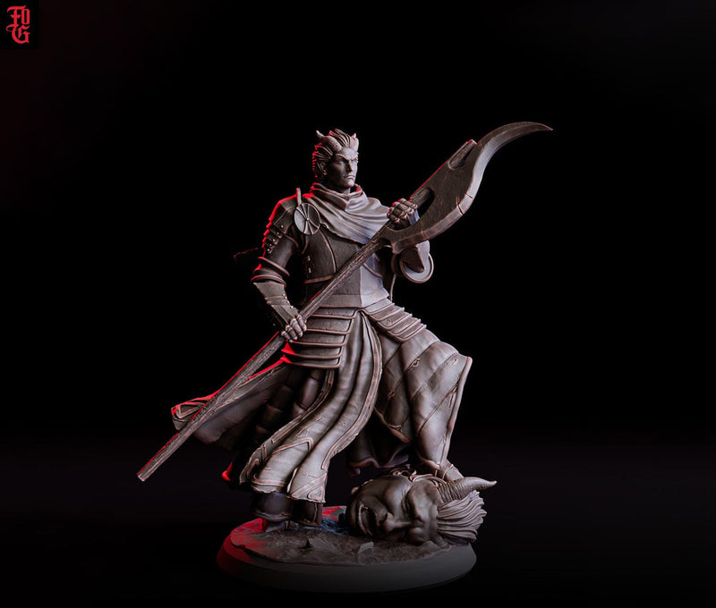 Tiefling Paladin Fighter Glaive Miniature dnd 5e Pathfinder Unpainted Resin 5 Sizes Polearm Master - Only-Games