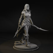 Masked Rogue Assassin Miniature – Stealth Thief Character | Zylah Original | DnD Pathfinder RPG | 28mm 32mm 54mm 75mm 100mm - Only-Games