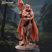 Female Fairy Druid Miniature | Winged Fey Elf Spellcaster | DnD Pathfinder UNPAINTED Resin - Only-Games