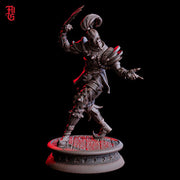 Rogue Miniature | Jester Trickster Assassin | UNPAINTED Resin DnD Pathfinder - Only-Games