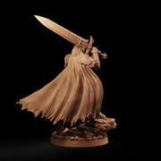 Fallen Paladin Miniature | Aevridan Greatsword Dark Knight | PaintedOrNot Original DnD Pathfinder - Only-Games