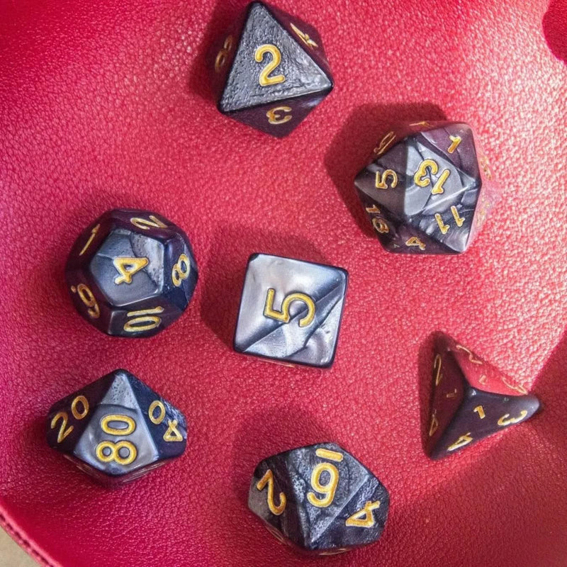 Pearl Black Dice Set