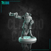 (0248) Male warforged ranger rogue thief with one hand crossbow - Only-Games