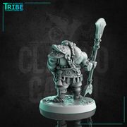 (0249) Male ork monk shaolin with a oriental staff - Only-Games