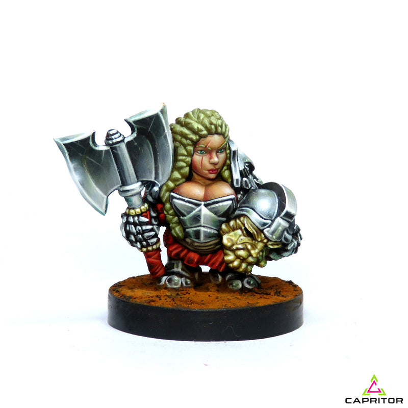 Female Dwarf Champion - 28mm Scale - Only-Games
