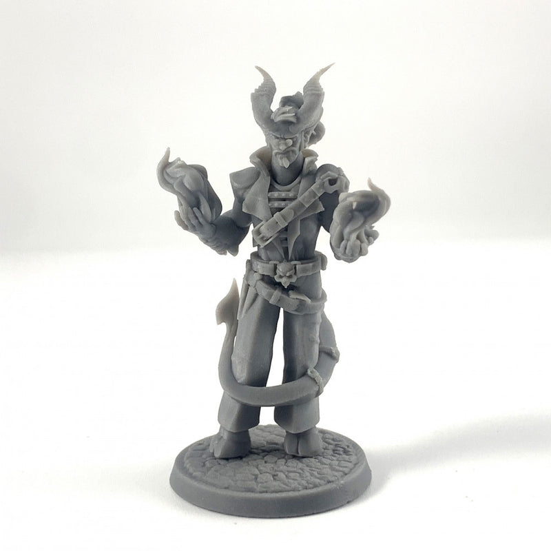 Male tiefling v1 - Only-Games