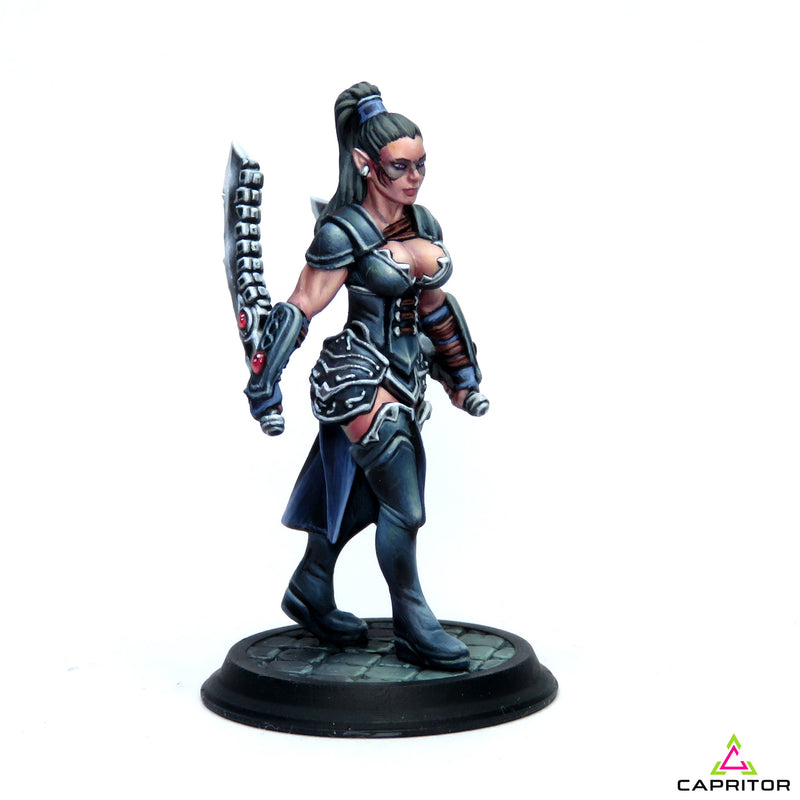 "Ylenia Bloodthorn" Female Elf Warrior - 40mm Scale - Only-Games