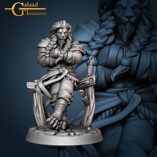 Leonin Fighter with base - Only-Games