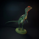 Dilophosaurus  sniffing dinosaur - Only-Games