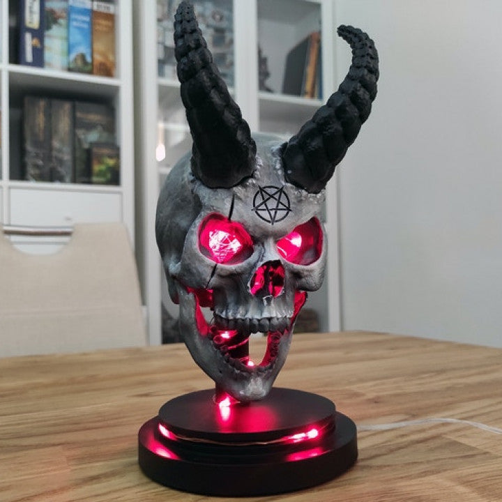 EVIL SKULL LAMP - Only-Games