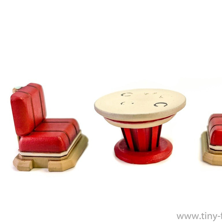 Spaceship coffee table - Tiny Furniture - Miniatures by Only-Games.co