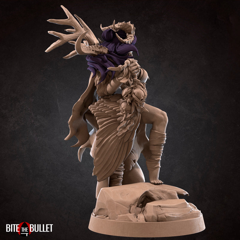 Circe, the Black Scavenger - Only-Games
