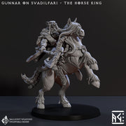 Thane Gunnar on Svadilfari The Horse King (Skutagaard Northmen Saga I) - Only-Games