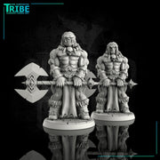 (0065) Male human / orc barbarian with dubble axe - Only-Games