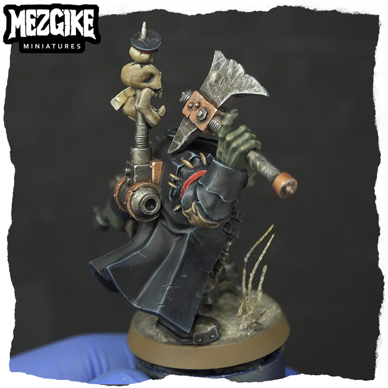 Orc Lootenant with choppa or smasha fist (physical miniature) - Only-Games