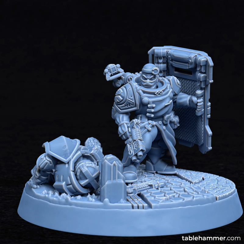 Forgeheart Medicus – SCENIC base (space dwarf combat medic with shield) - Only-Games