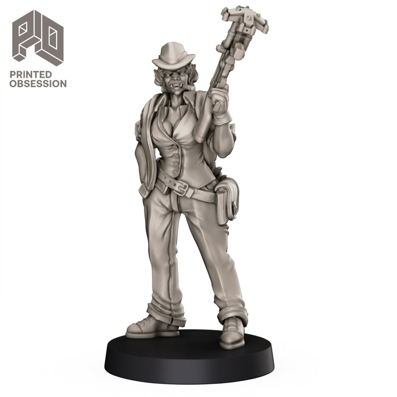 Artillerist - Orc Female - Protector - Only-Games