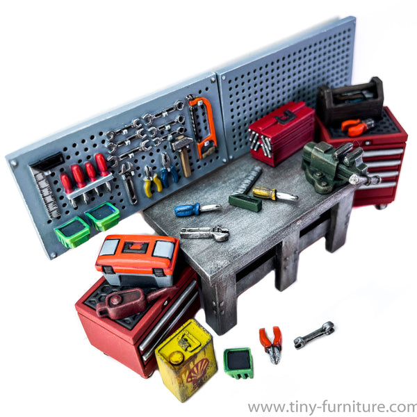 Workbench and tools - Only-Games