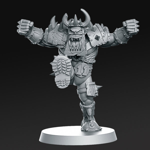 011 Orc Blitzer Fantasy Football 32mm - Only-Games