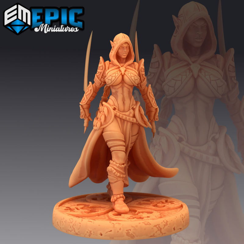 Dark Elf Rogue Sword / Elvish Adventurer Girl / Hooded Female Player Character - Only-Games