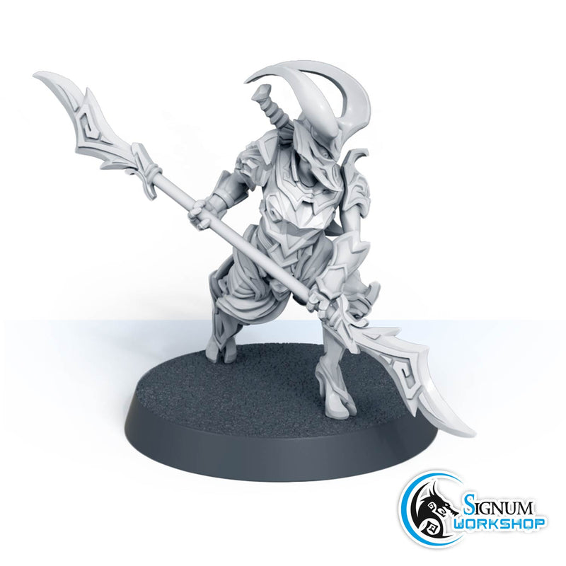 Iten-Shay, Watcher of Spider Witches - Only-Games