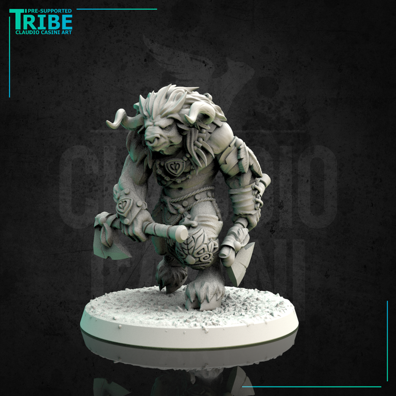 (L 0025) Male minotaur with axes + base (Large) - Only-Games