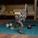 Young Halfling Adventurer - Fantasy DND Miniatures - TytanTroll Miniatures - Only-Games