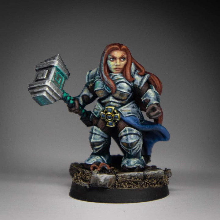 Malyan The Proud [32mm Scale] Female Dwarf Paladin - Only-Games