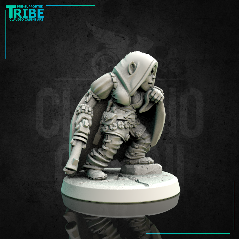(0156) Male halfling hobbit rogue thief assassin with cape and knives - Only-Games