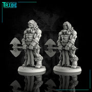 (0065) Male human / orc barbarian with dubble axe - Only-Games