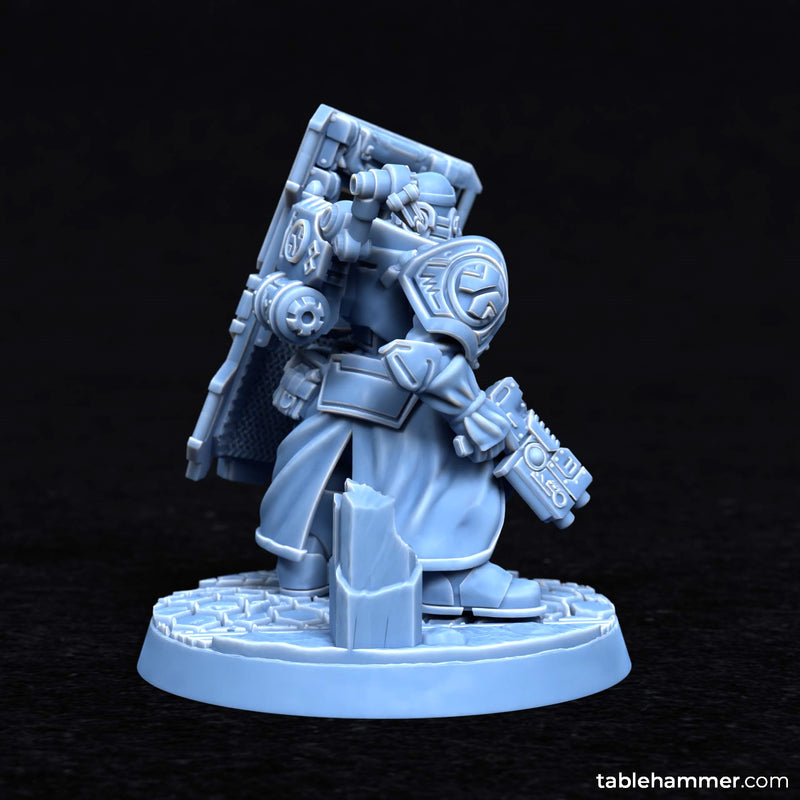 Forgeheart Medicus – 40mm base (space dwarf combat medic with shield) - Only-Games