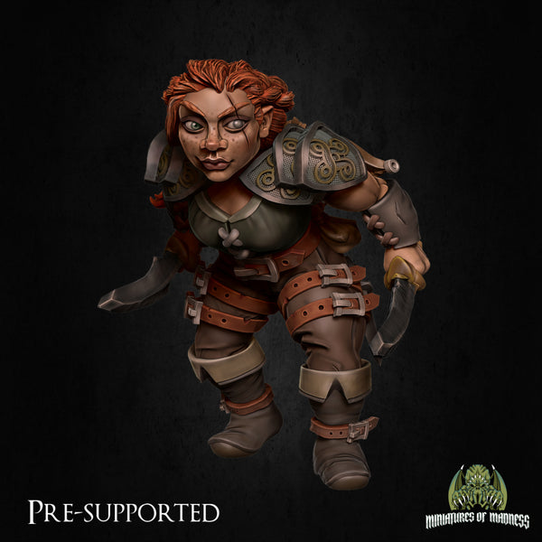 Felin Fastep [PRE-COLORED] 32mm Scale Female Dwarf Rogue - Only-Games