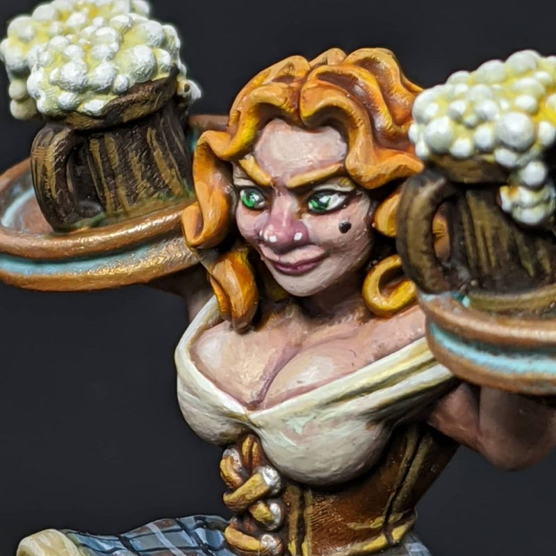 Dorella Breakheart [32mm Scale] Female Dwarf Innkeeper - Only-Games