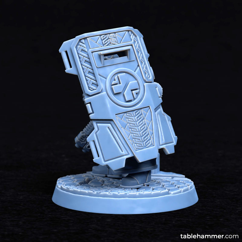 Forgeheart Medicus – 40mm base (space dwarf combat medic with shield) - Only-Games