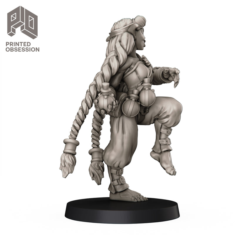 Goblin Alchemist - D&D Artificer - 32mm scale - Only-Games