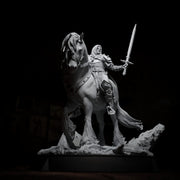 Hero | The Knight - The Call of the Necromancer - Only-Games