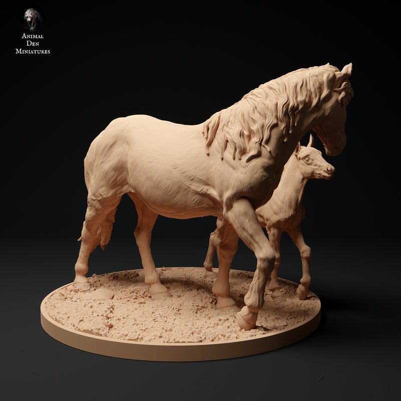 Konik Horse Mare and Foal 1/43 - Only-Games