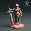 Elyn the half-elf warrior - Only-Games