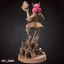 Liz, the Librarian - Only-Games